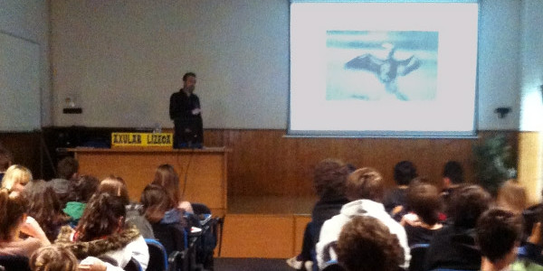 Conferencia de Iñigo Muxika