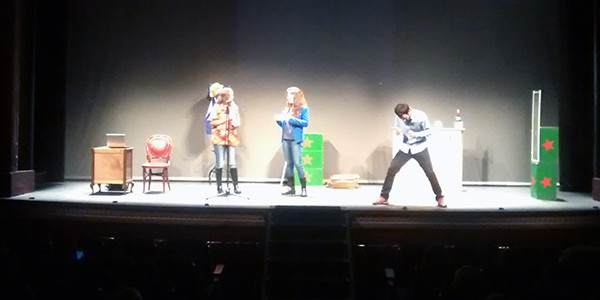 Los alumnos de E.S.O. en el Teatro Principal